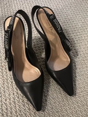 Dior Black Pointed Leather Slingback Heels with Logo Strap